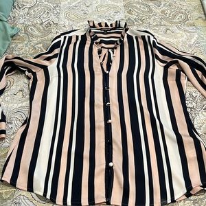 Express- button up long sleeve blouse